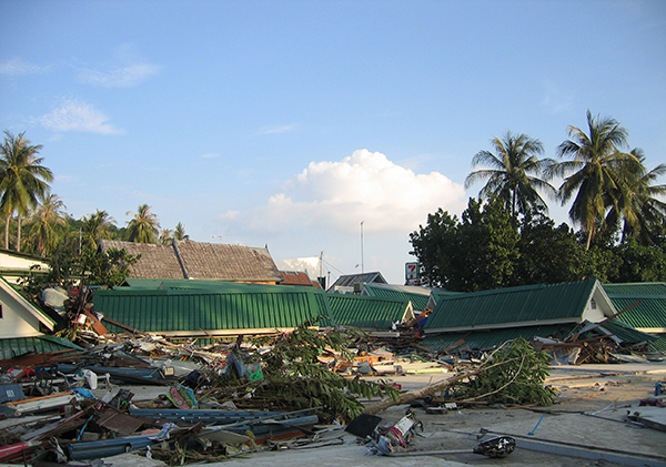 Tsunami Thailand Phi Phi Island 2004